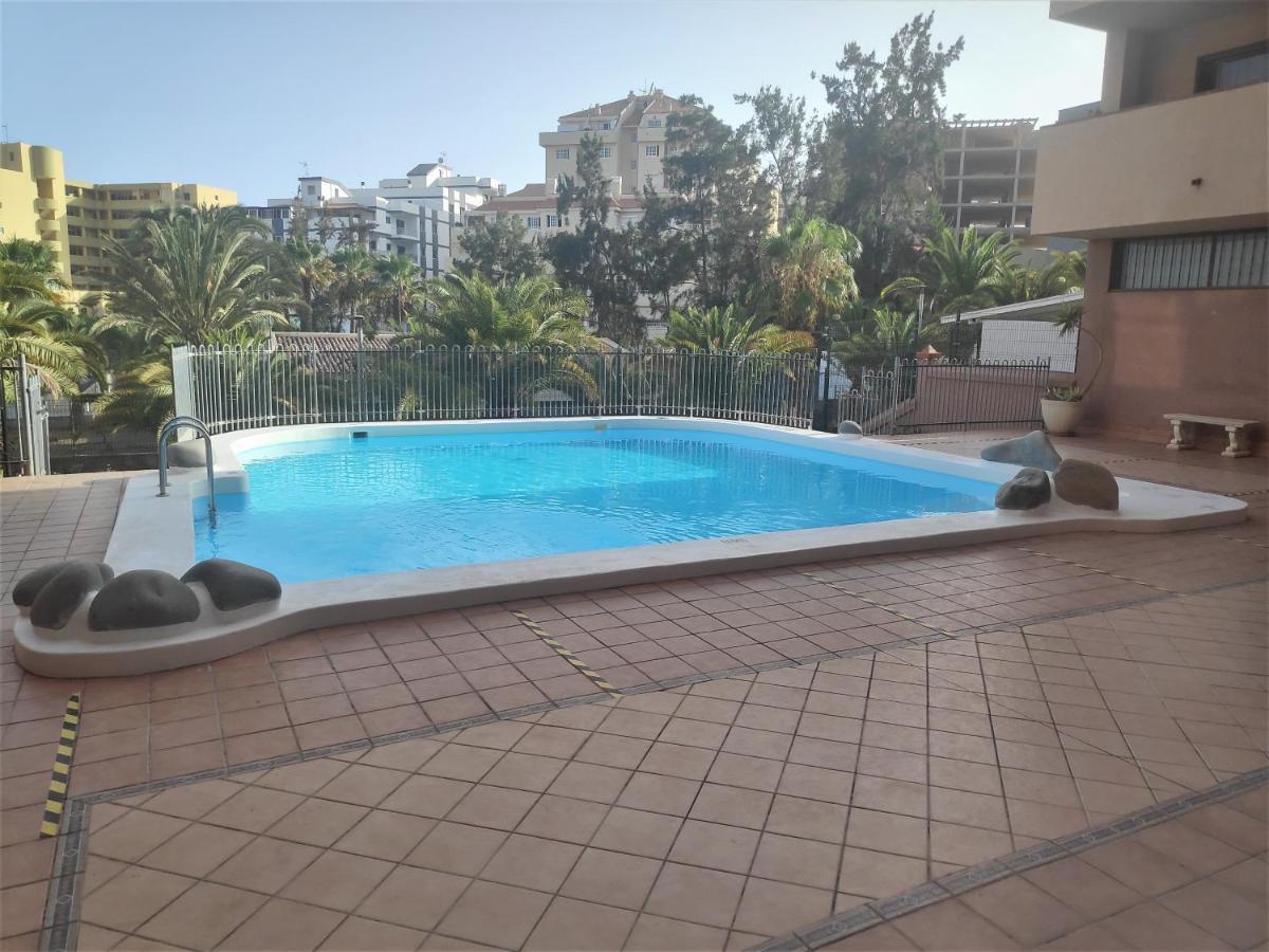 Safran Holiday Penthouse Apartment Los Cristianos  Exterior photo